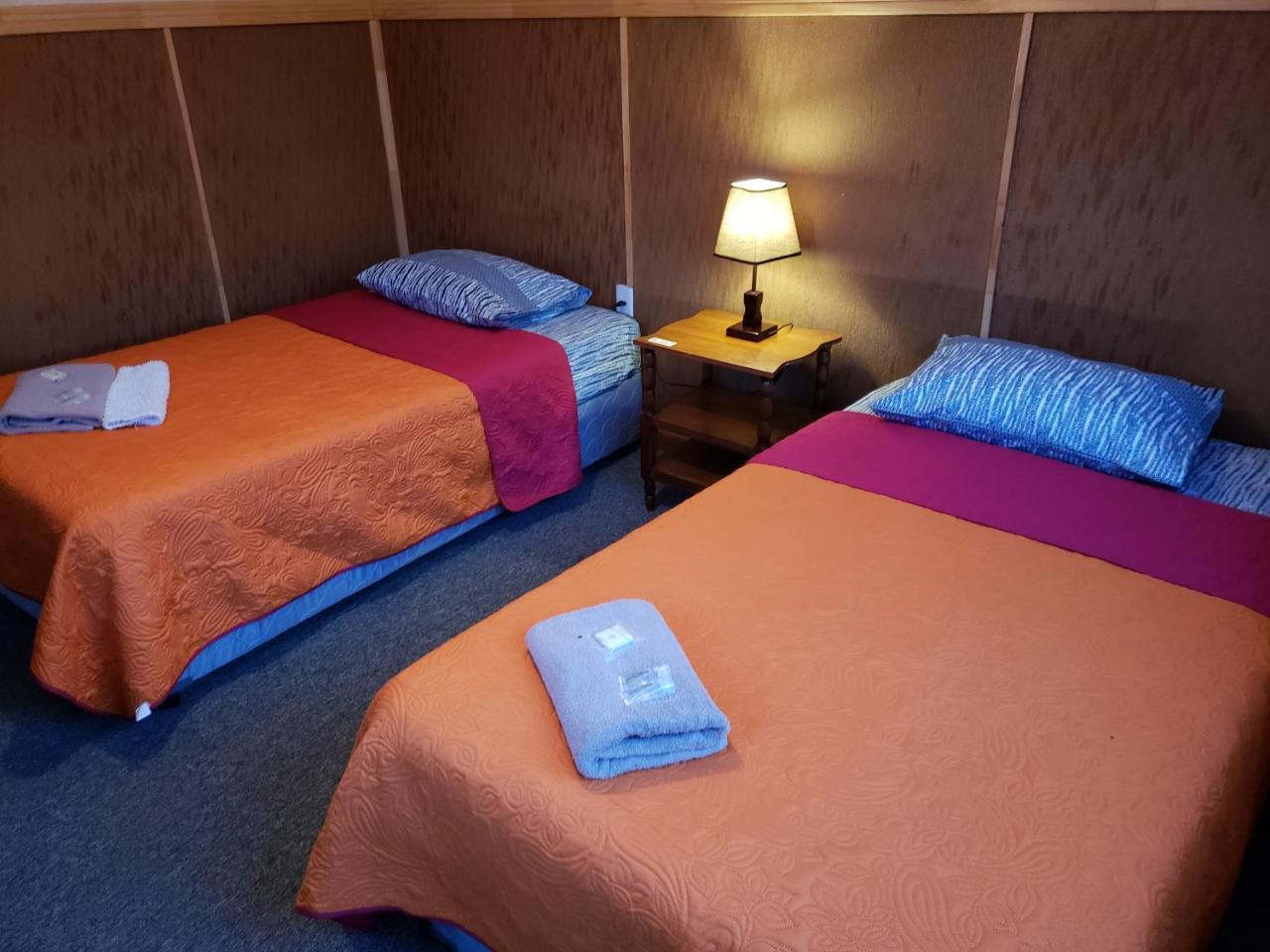 Antiguos Bed And Breakfast Puerto Natales Eksteriør billede