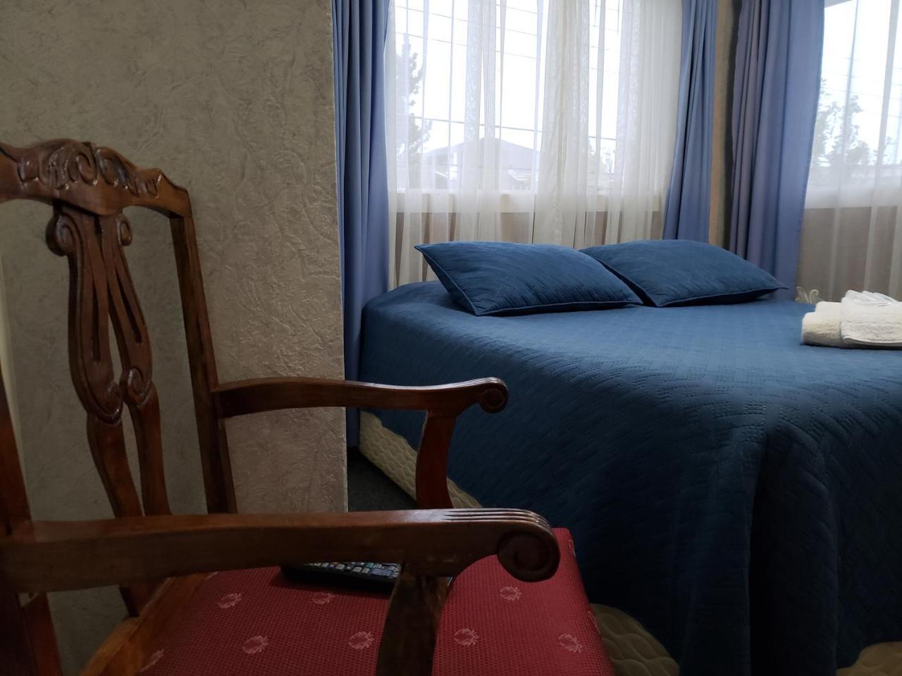 Antiguos Bed And Breakfast Puerto Natales Eksteriør billede