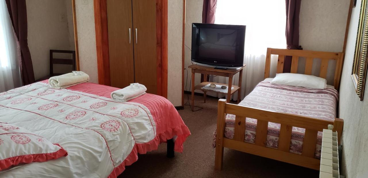 Antiguos Bed And Breakfast Puerto Natales Eksteriør billede